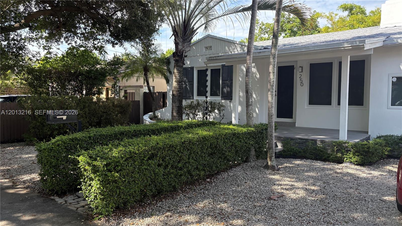 250 SW 19th Rd