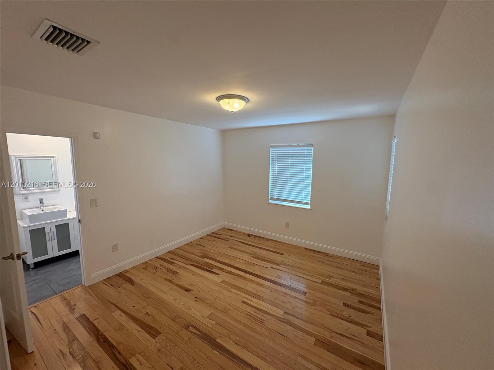 250 SW 19th Rd