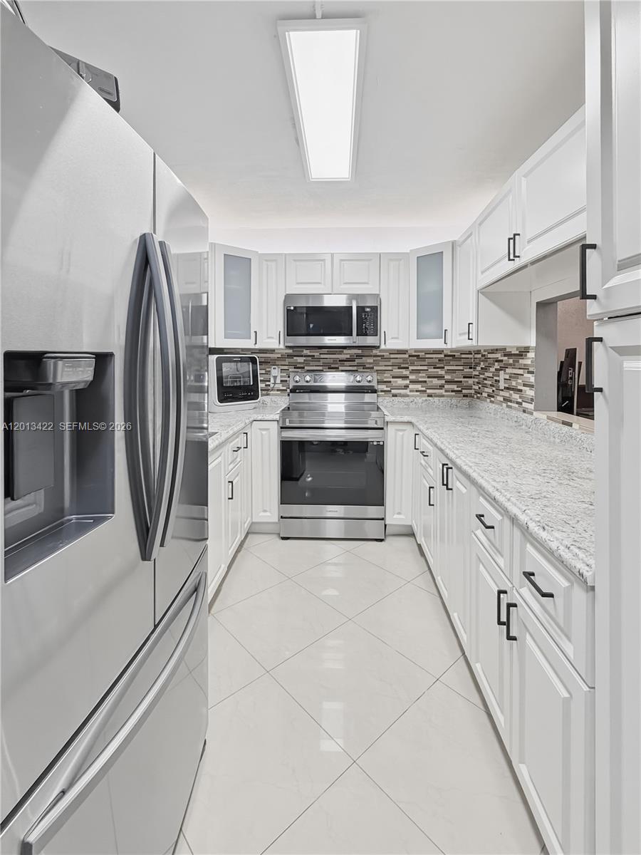 406 N Laurel Dr # 207