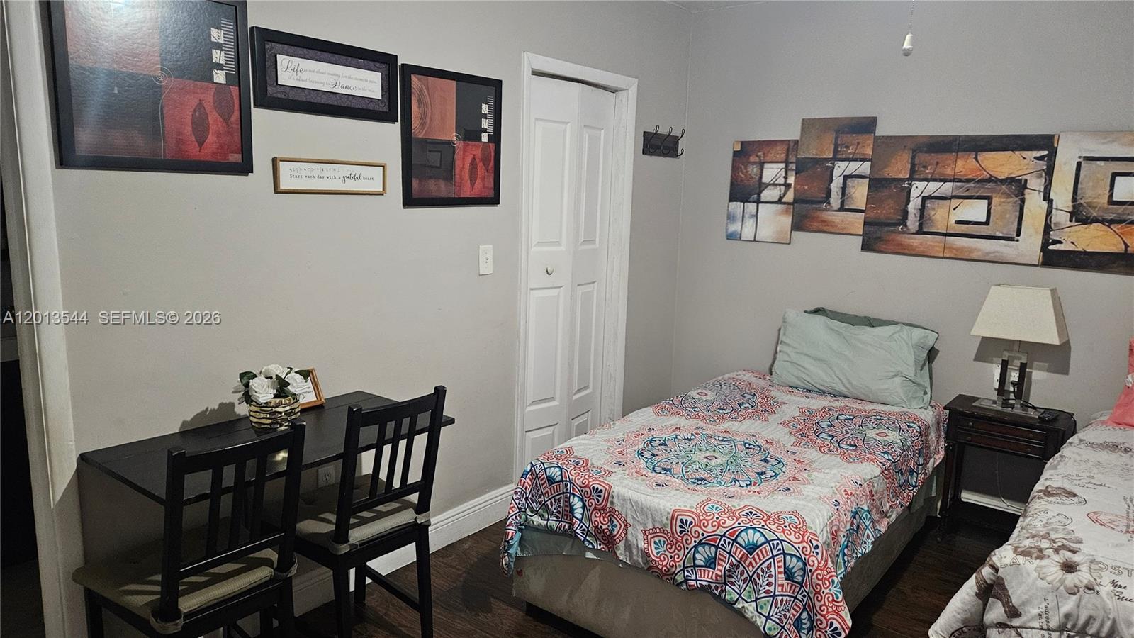 830 NE 159th St Unit: Studio