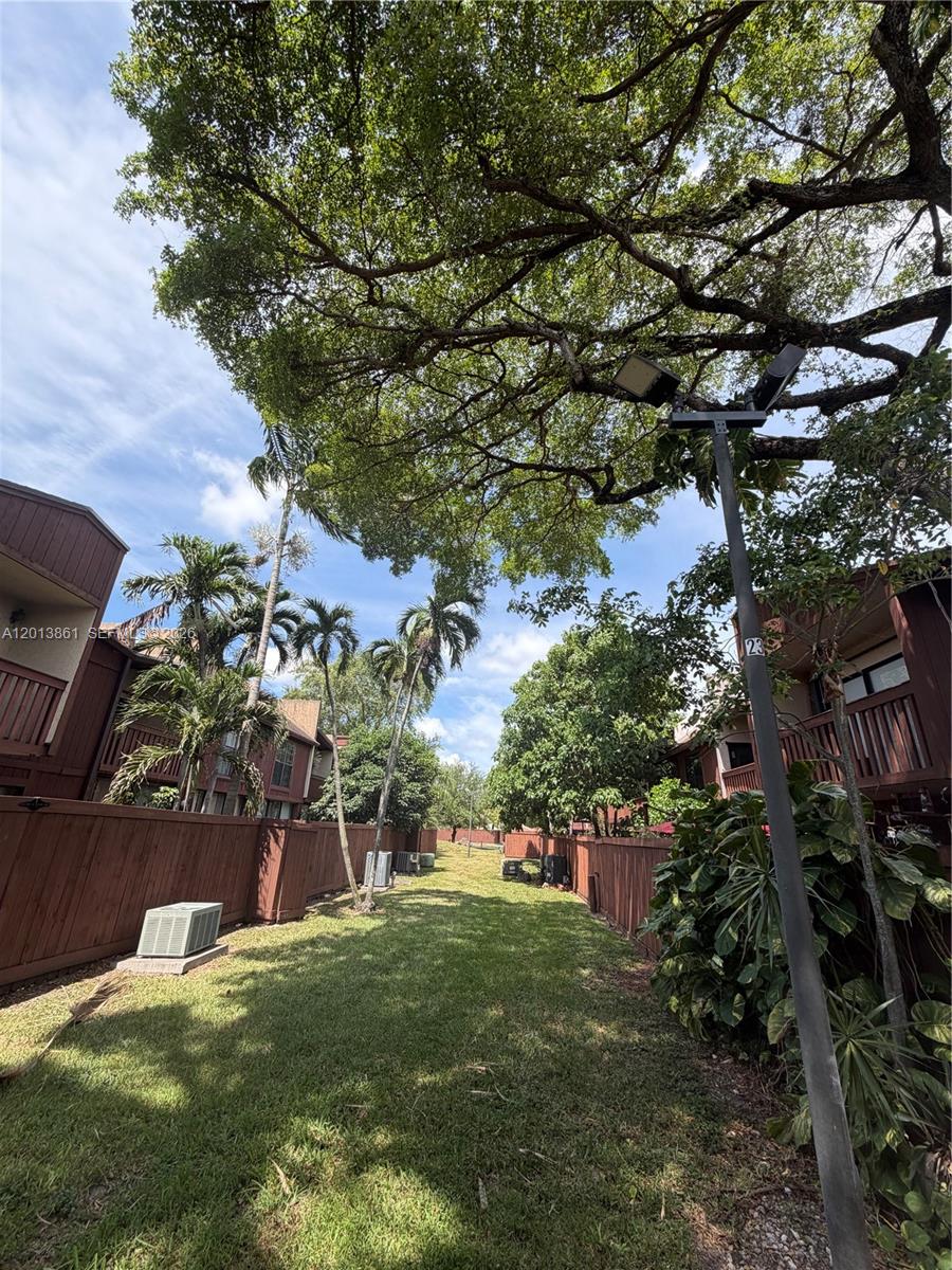 7024 SW 114th Pl # 52 Unit: A-52