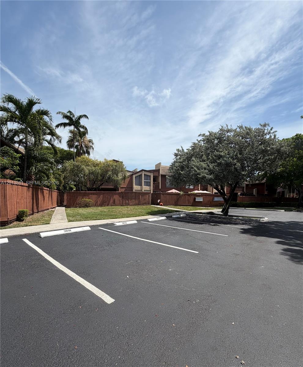 7024 SW 114th Pl # 52 Unit: A-52