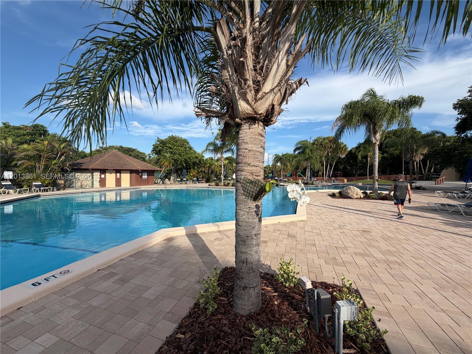 7024 SW 114th Pl # 52 Unit: A-52