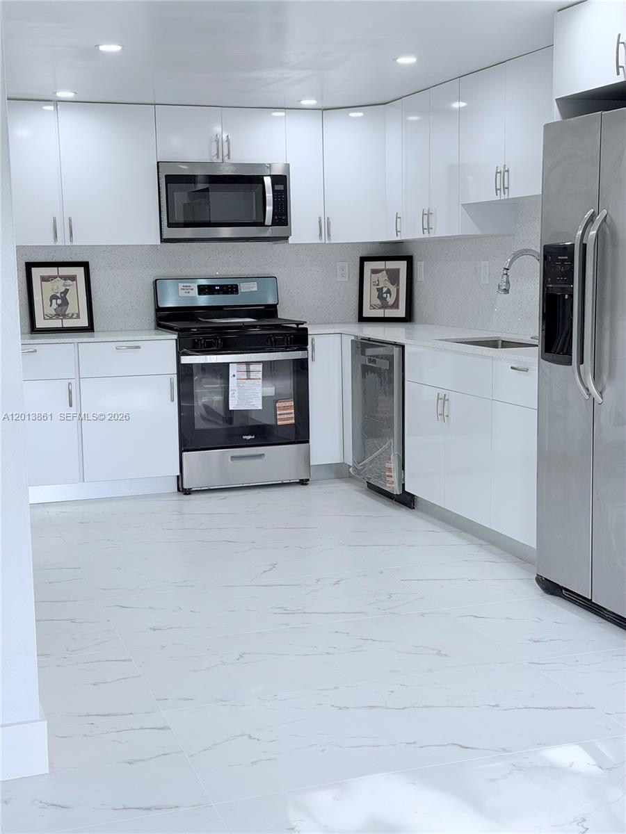 7024 SW 114th Pl # 52 Unit: A-52