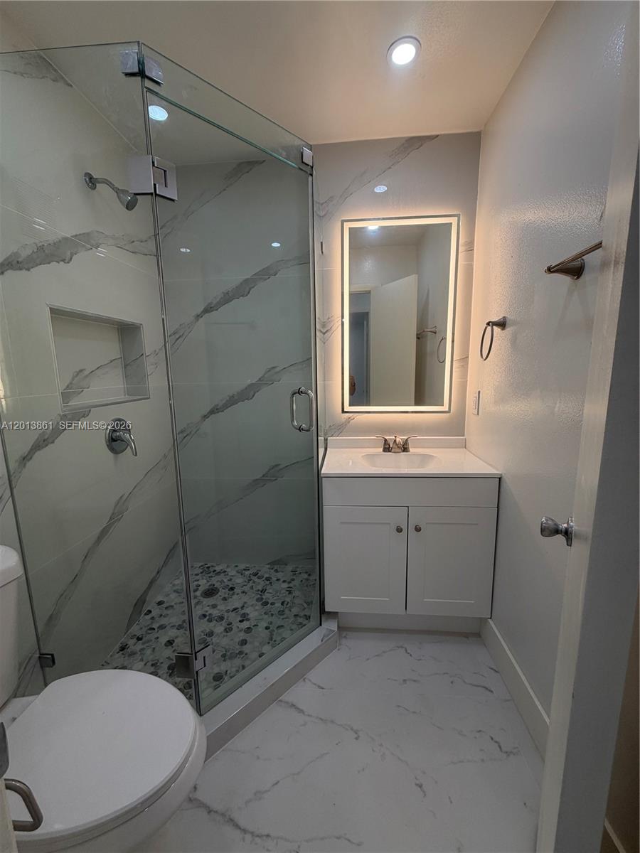 7024 SW 114th Pl # 52 Unit: A-52