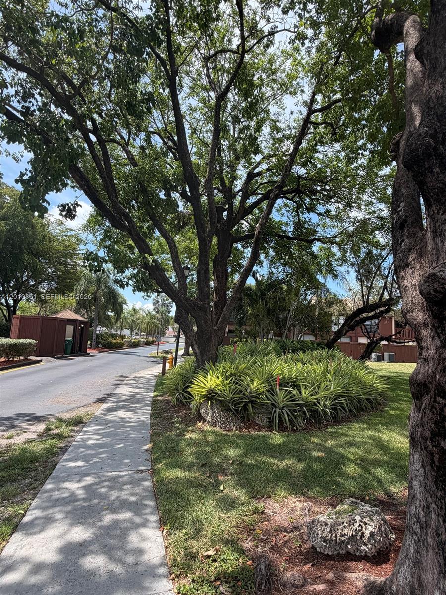 7024 SW 114th Pl # 52 Unit: A-52