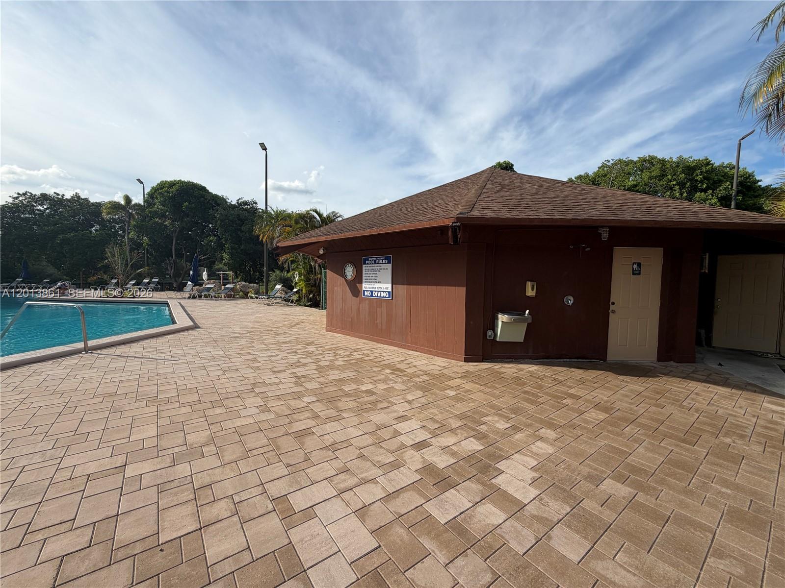 7024 SW 114th Pl # 52 Unit: A-52