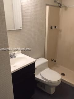 335 NE 114th St # 1
