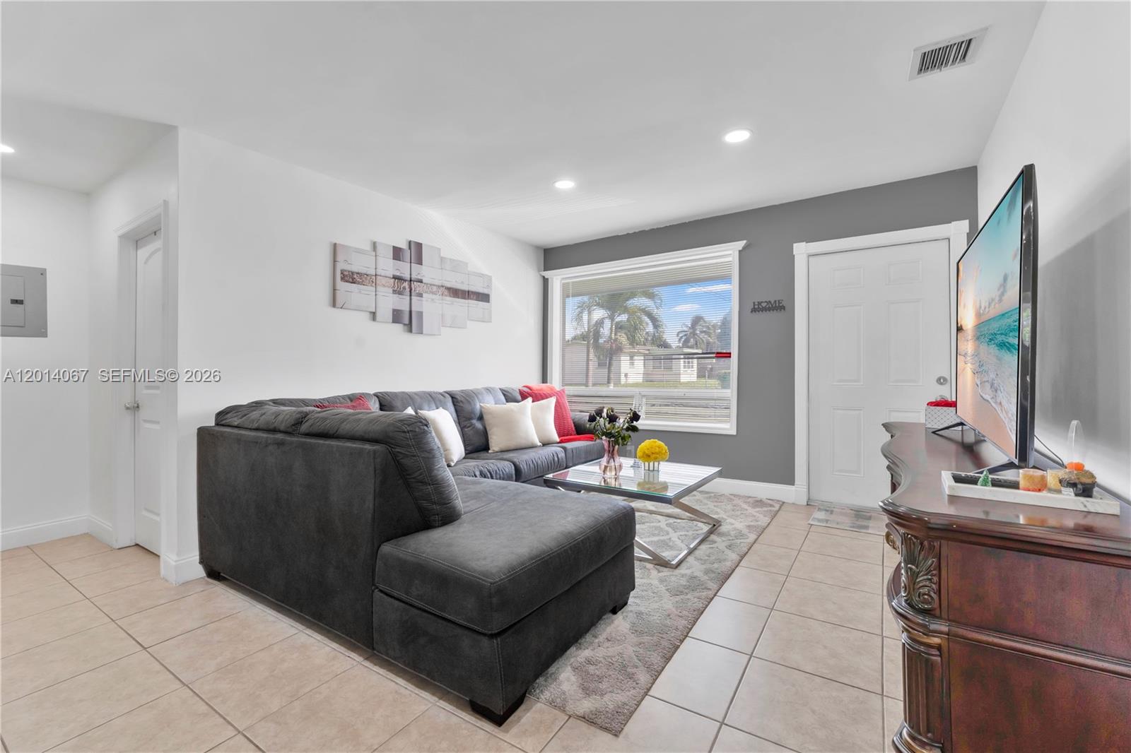 3171 NW 16th St