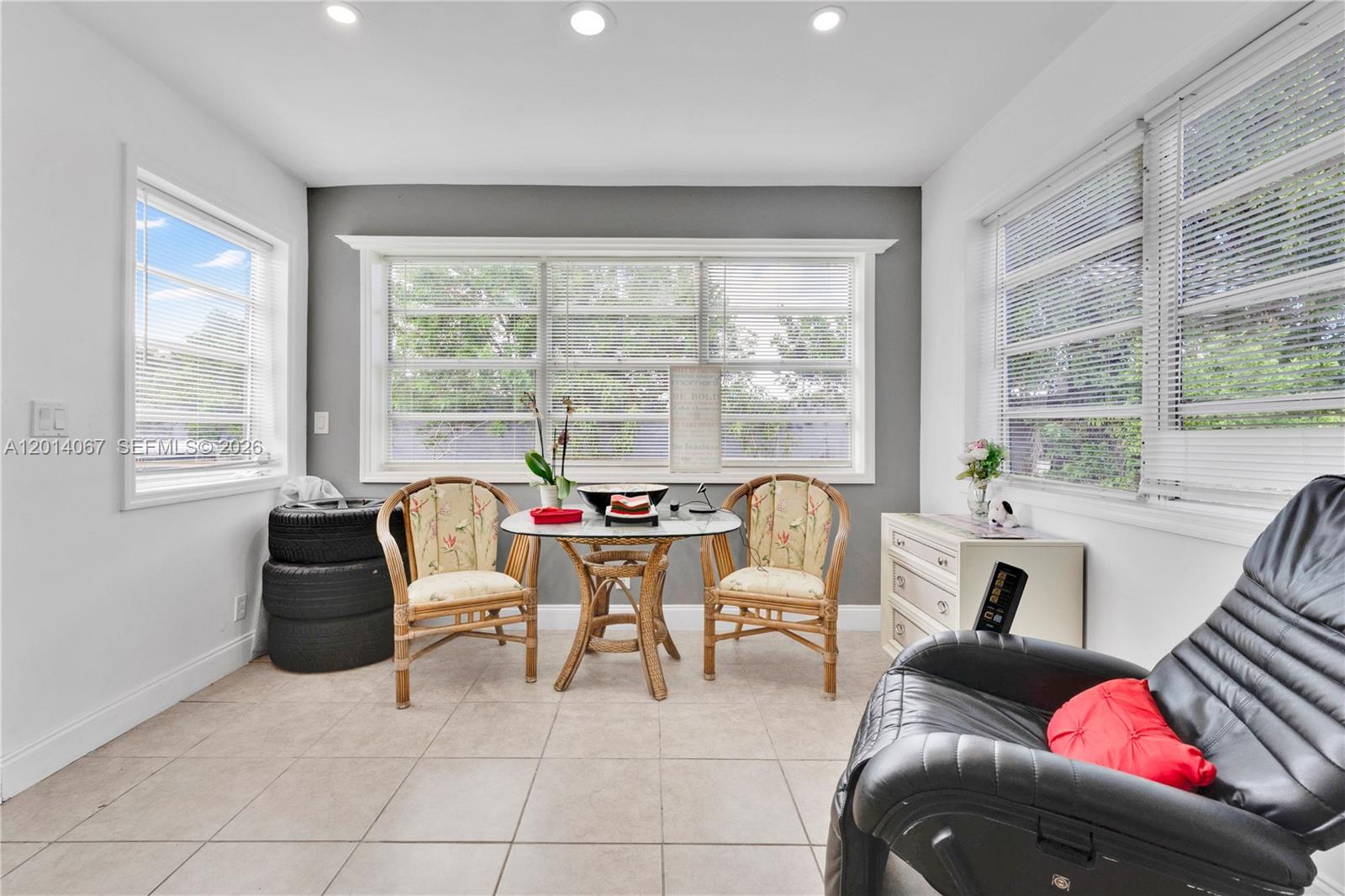 3171 NW 16th St