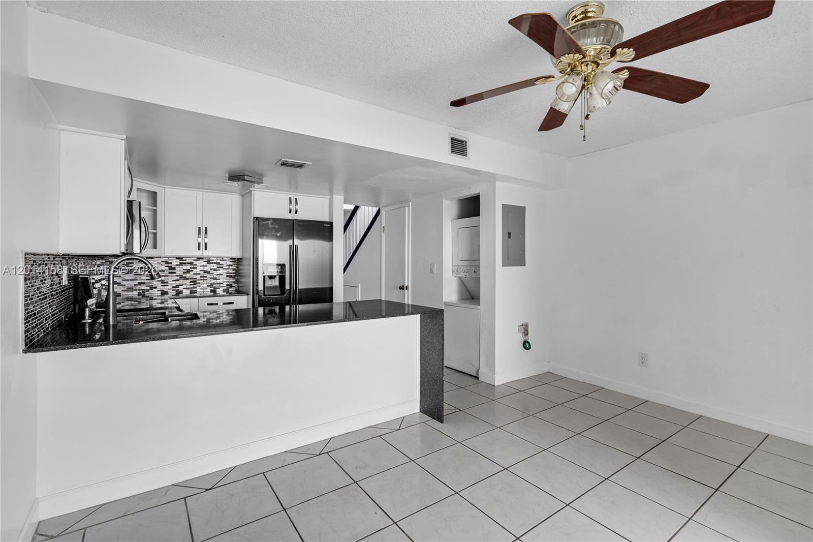 5375 W 23rd Ct # 10 Unit: 14-10