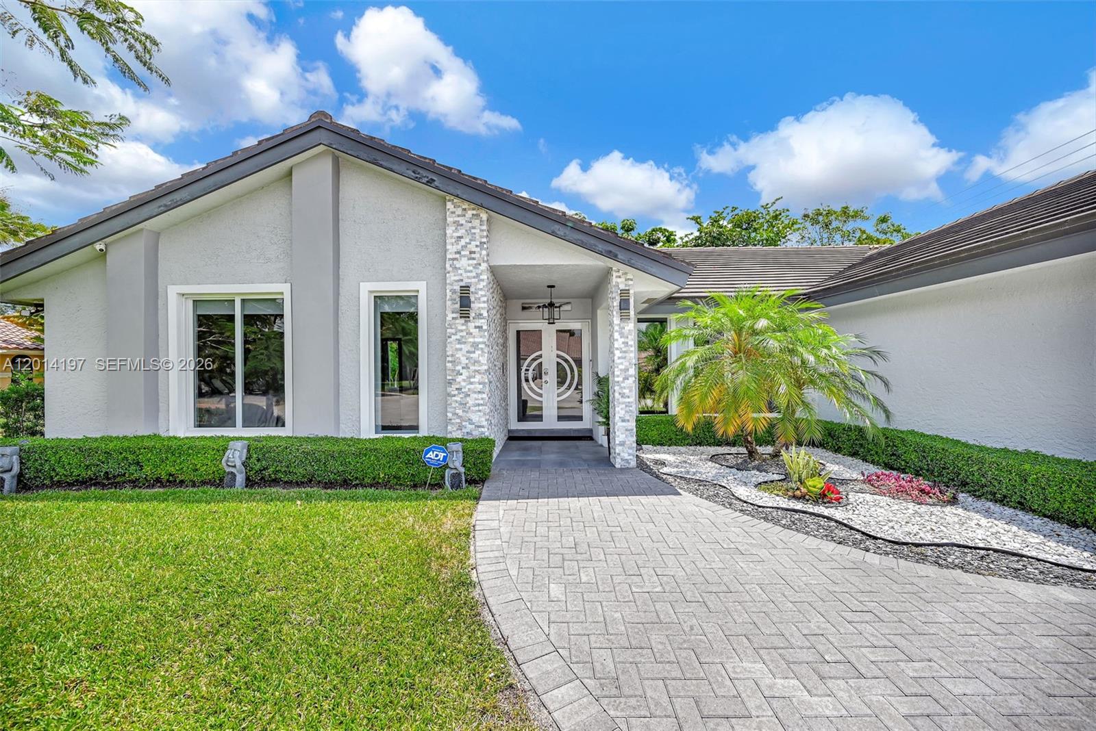 630 Deer Creek Briarwood Ln
