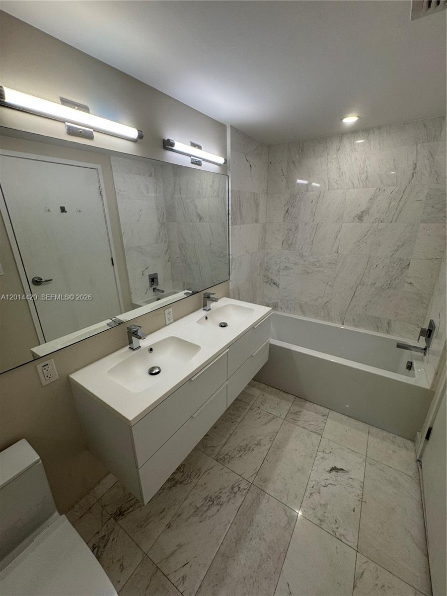9940 W Bay Harbor Dr Unit: 7B-S