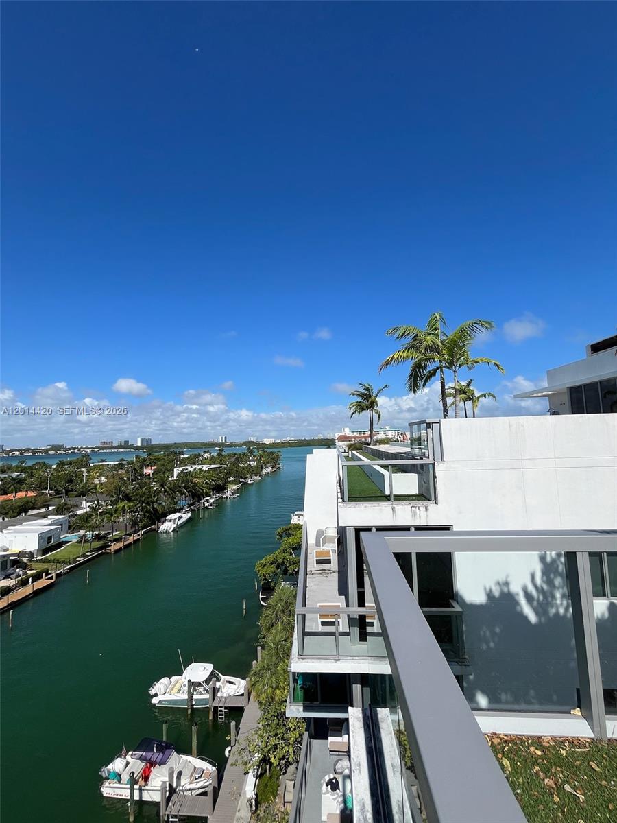 9940 W Bay Harbor Dr Unit: 7B-S