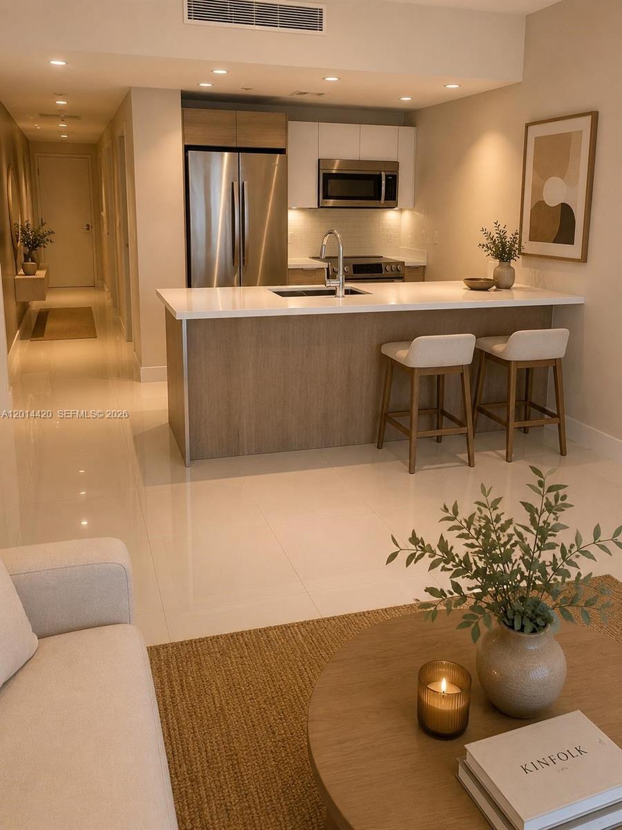 9940 W Bay Harbor Dr Unit: 7B-S