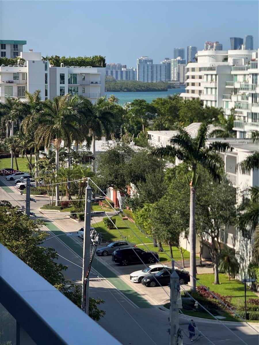 9940 W Bay Harbor Dr Unit: 7B-S