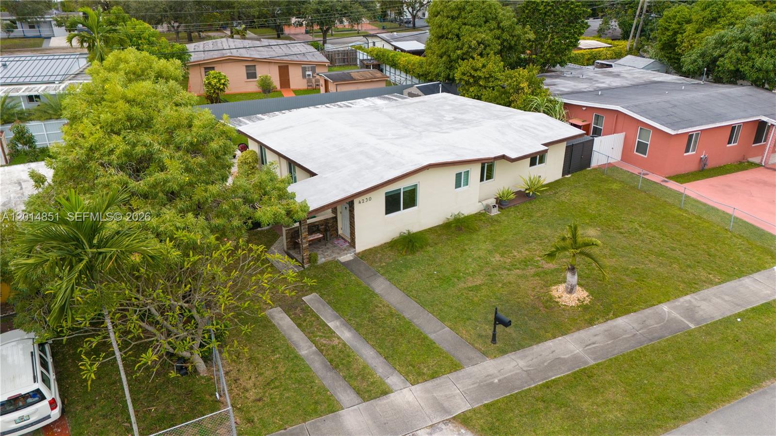 4230 SW 111th Ave