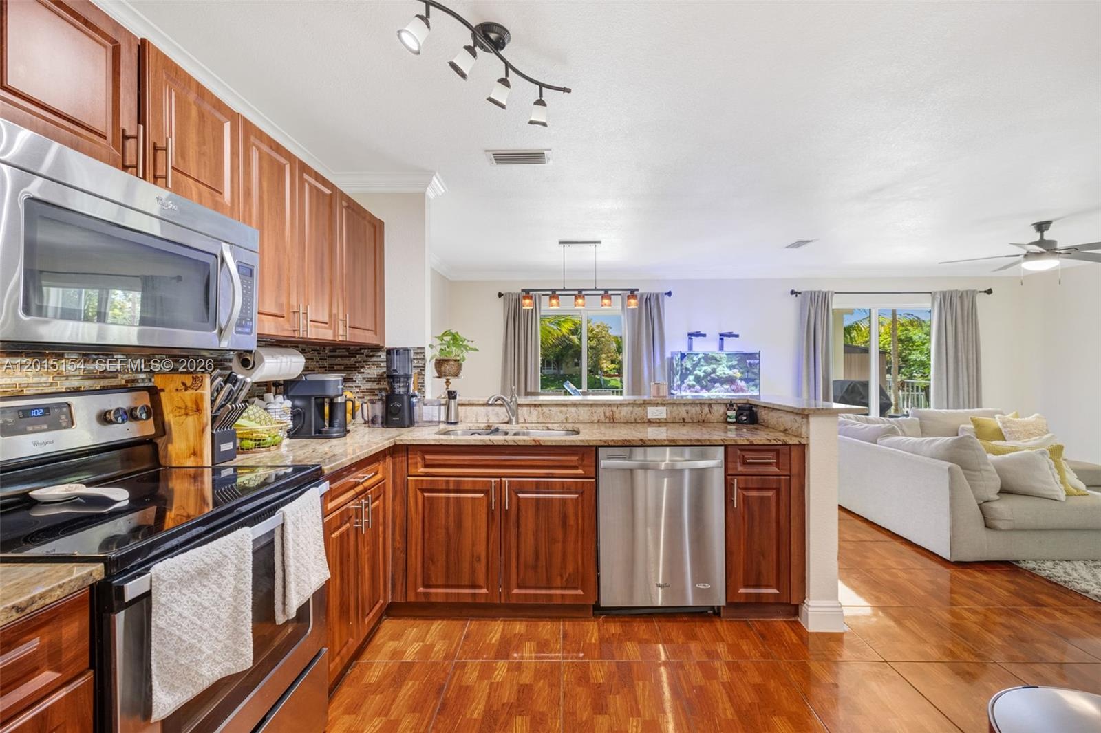 9288 NW 55th St