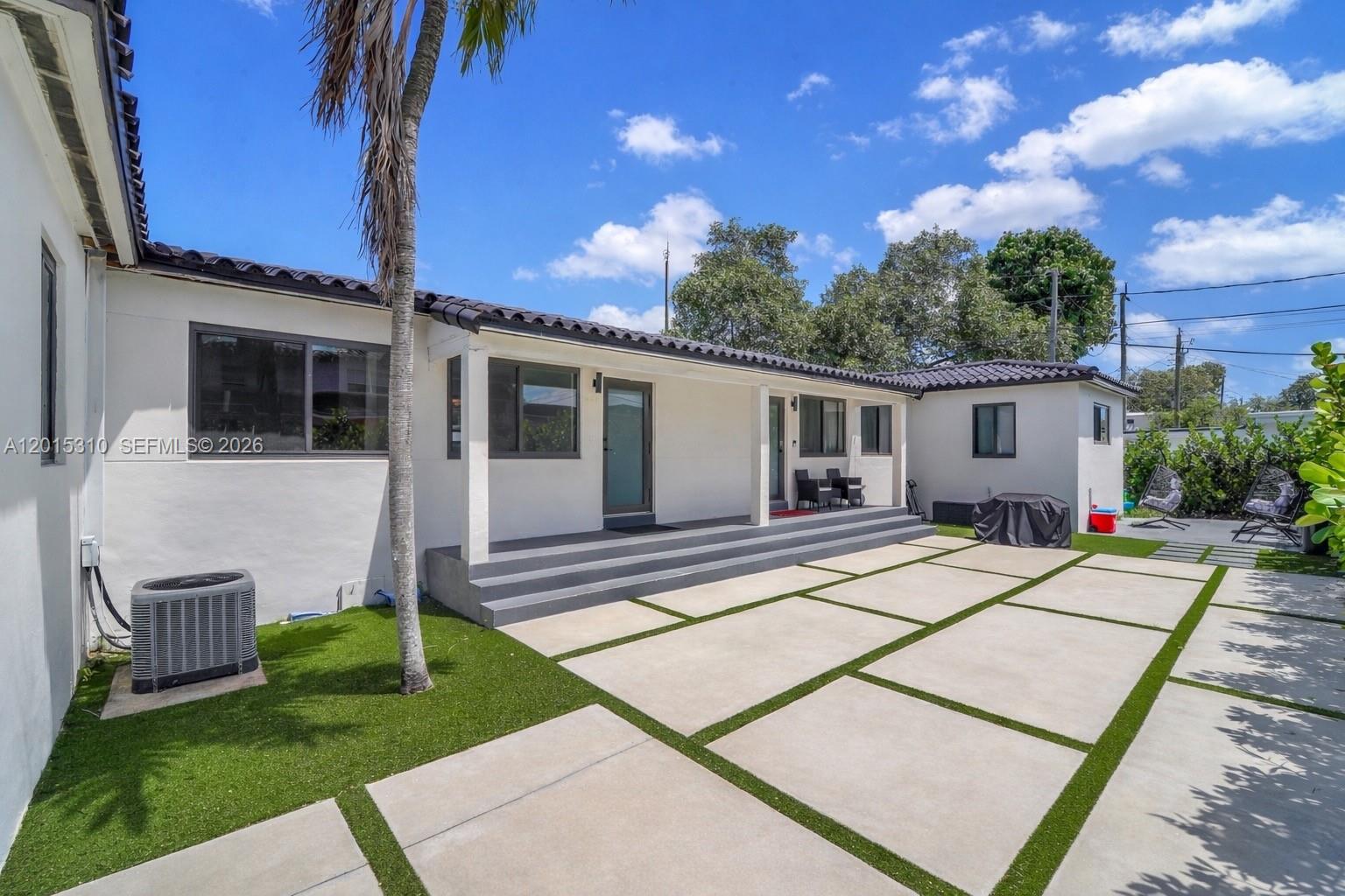 621 SW 33rd Ave # 621