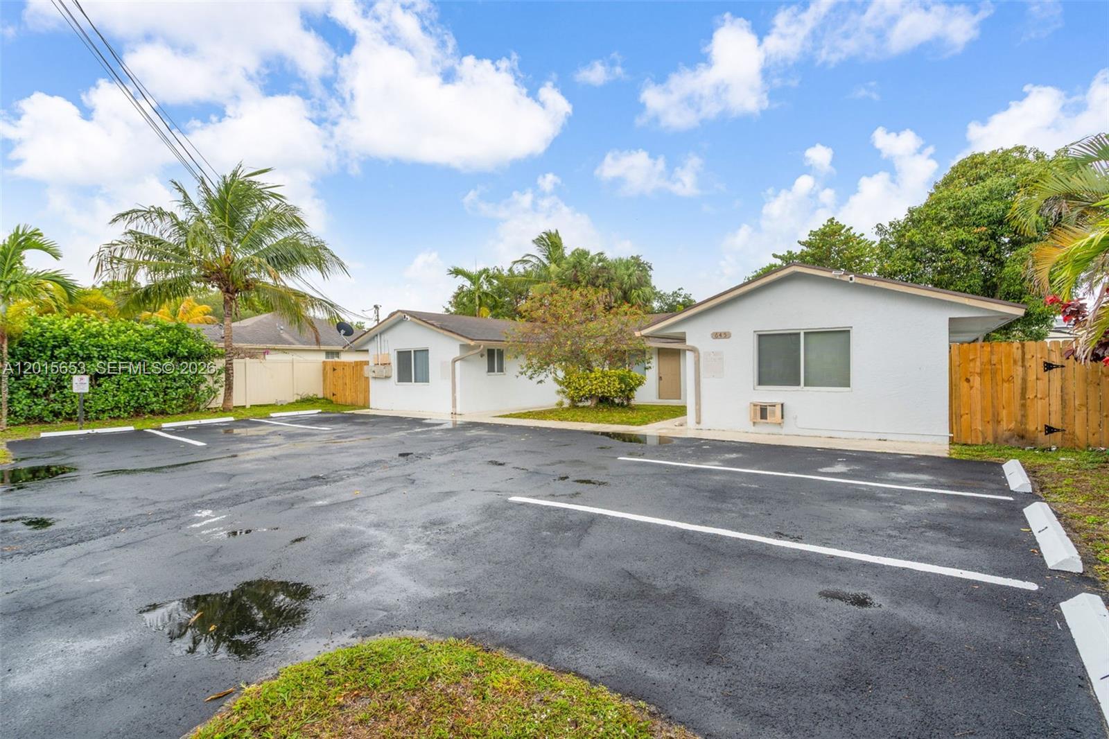 645 NW 15th Ave # 1