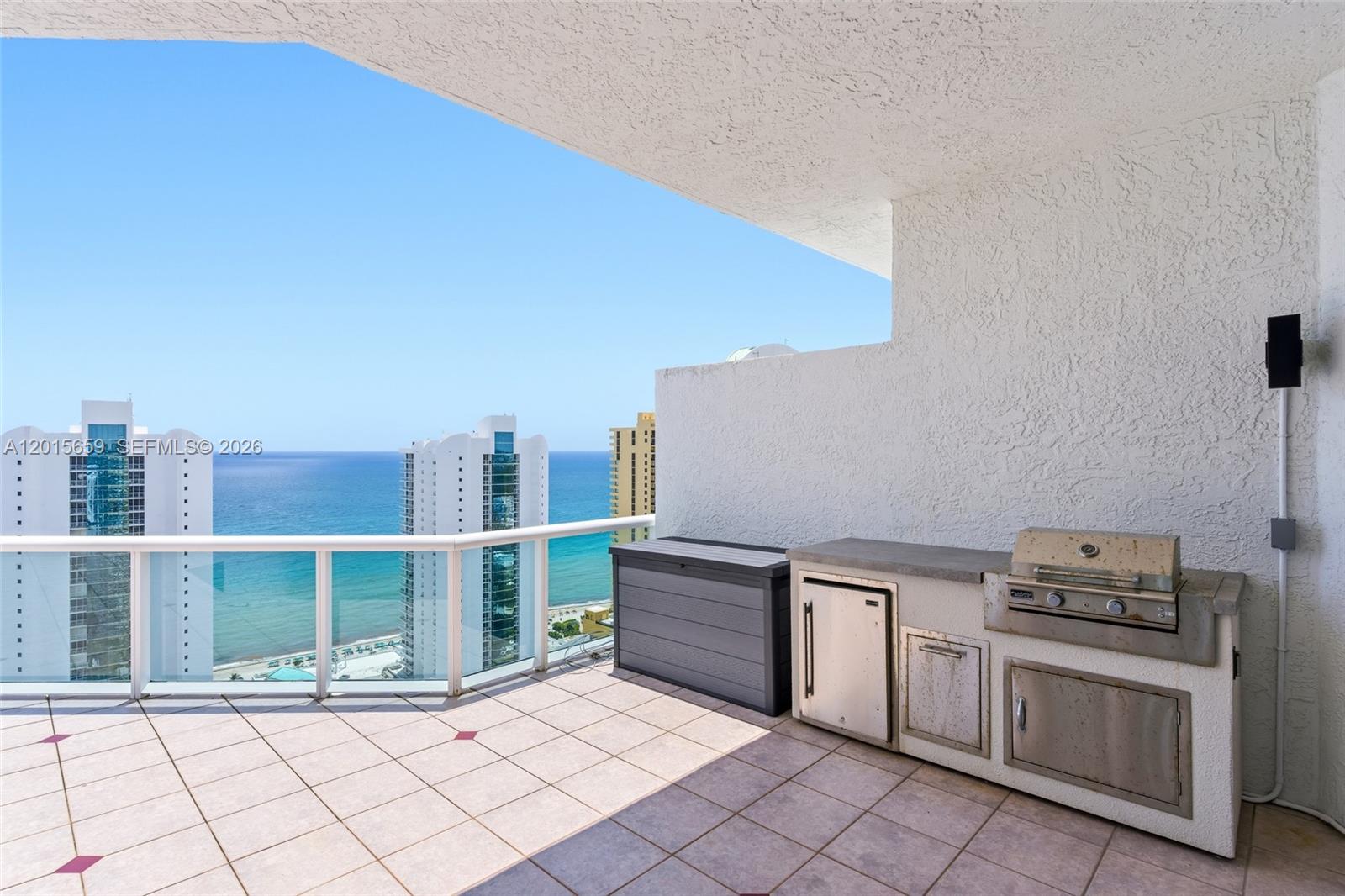 16400 Collins Ave Unit: PH41