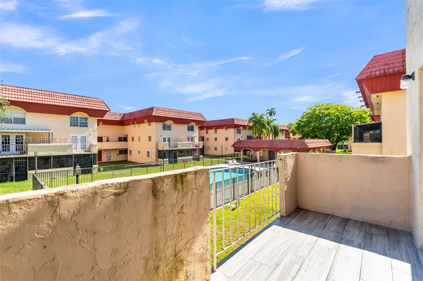 10903 N Kendall Dr # 222