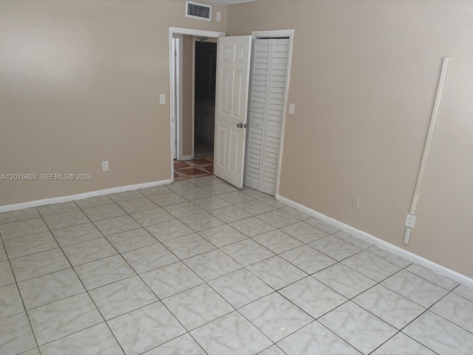 15205 NE 6th Ave # D111