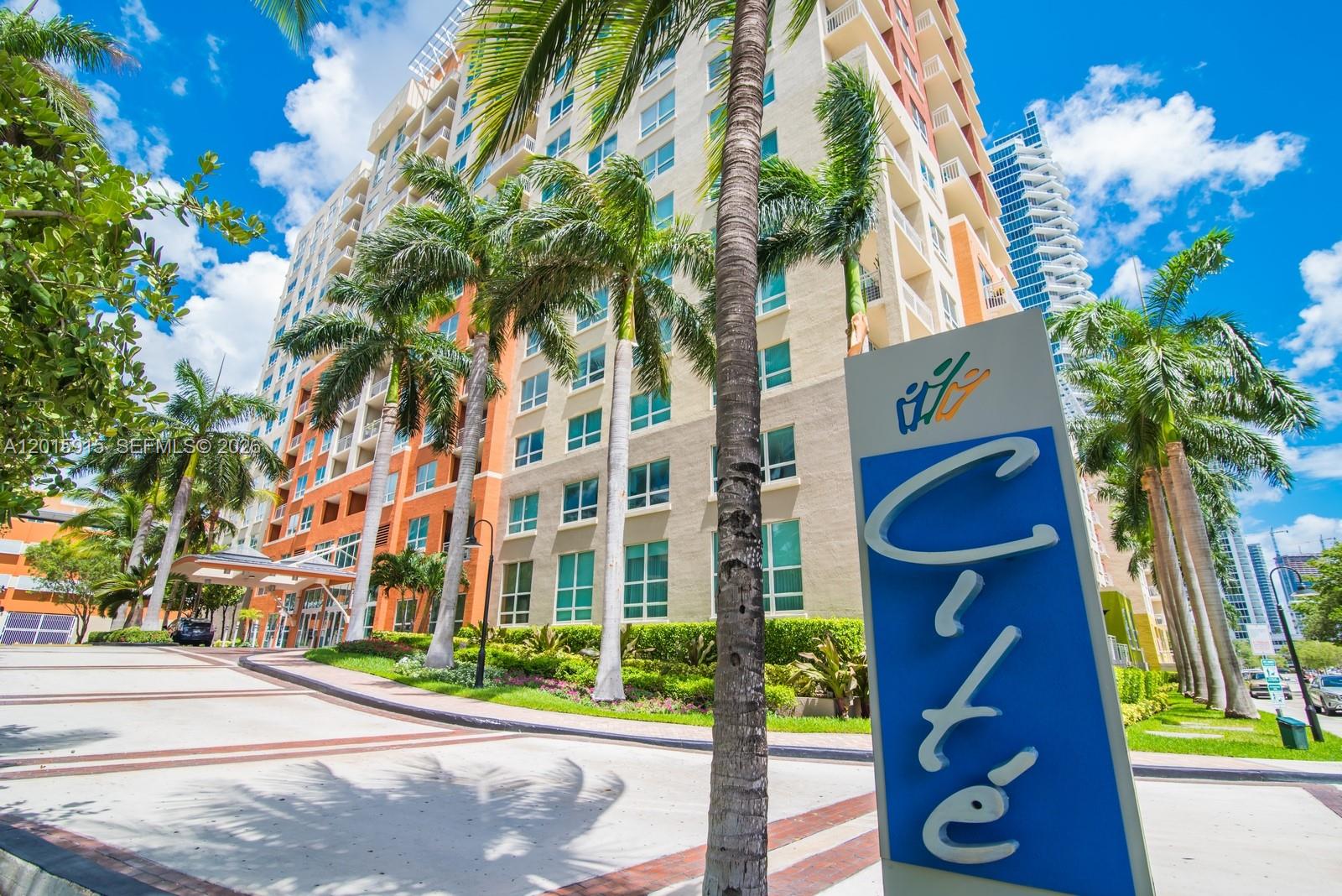 2000 N Bayshore Dr # 307