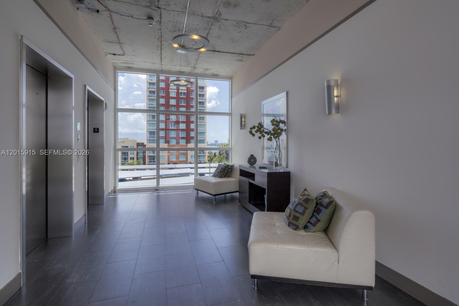 2000 N Bayshore Dr # 307