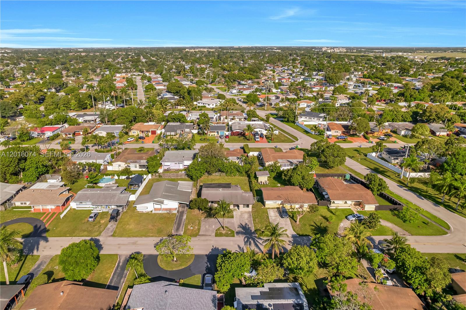 2512 Alcazar Dr