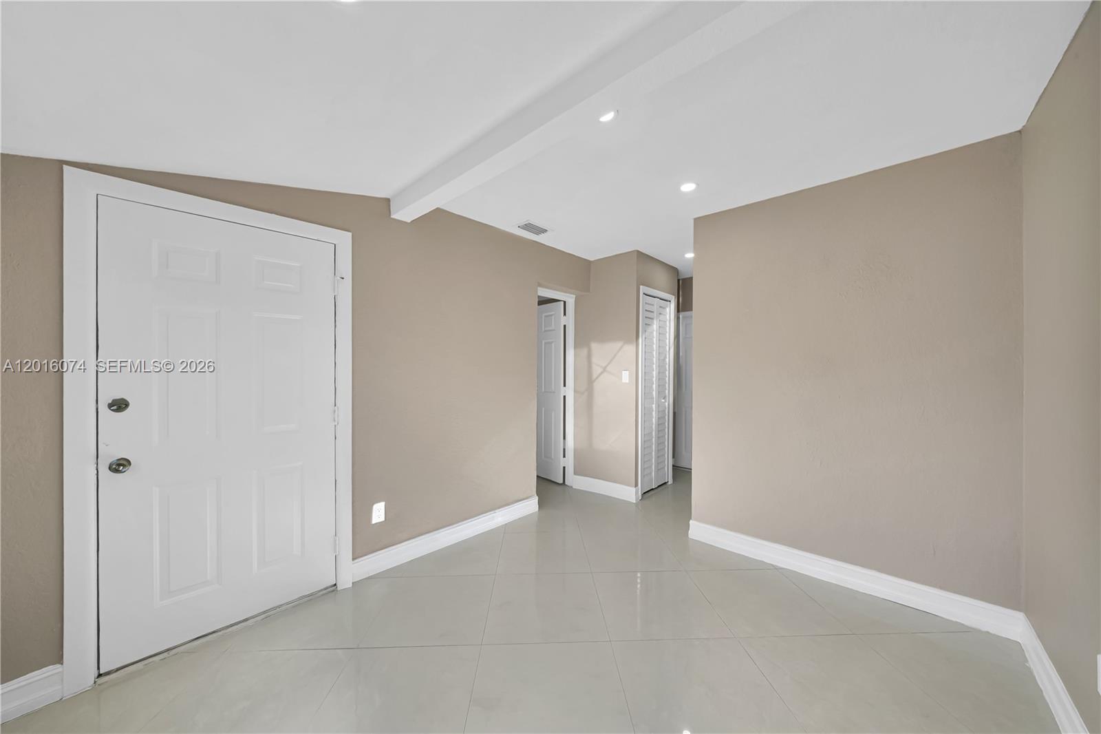 2512 Alcazar Dr