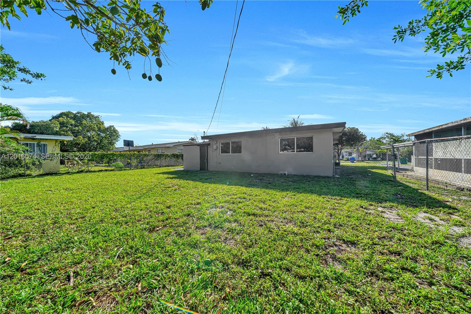 2512 Alcazar Dr