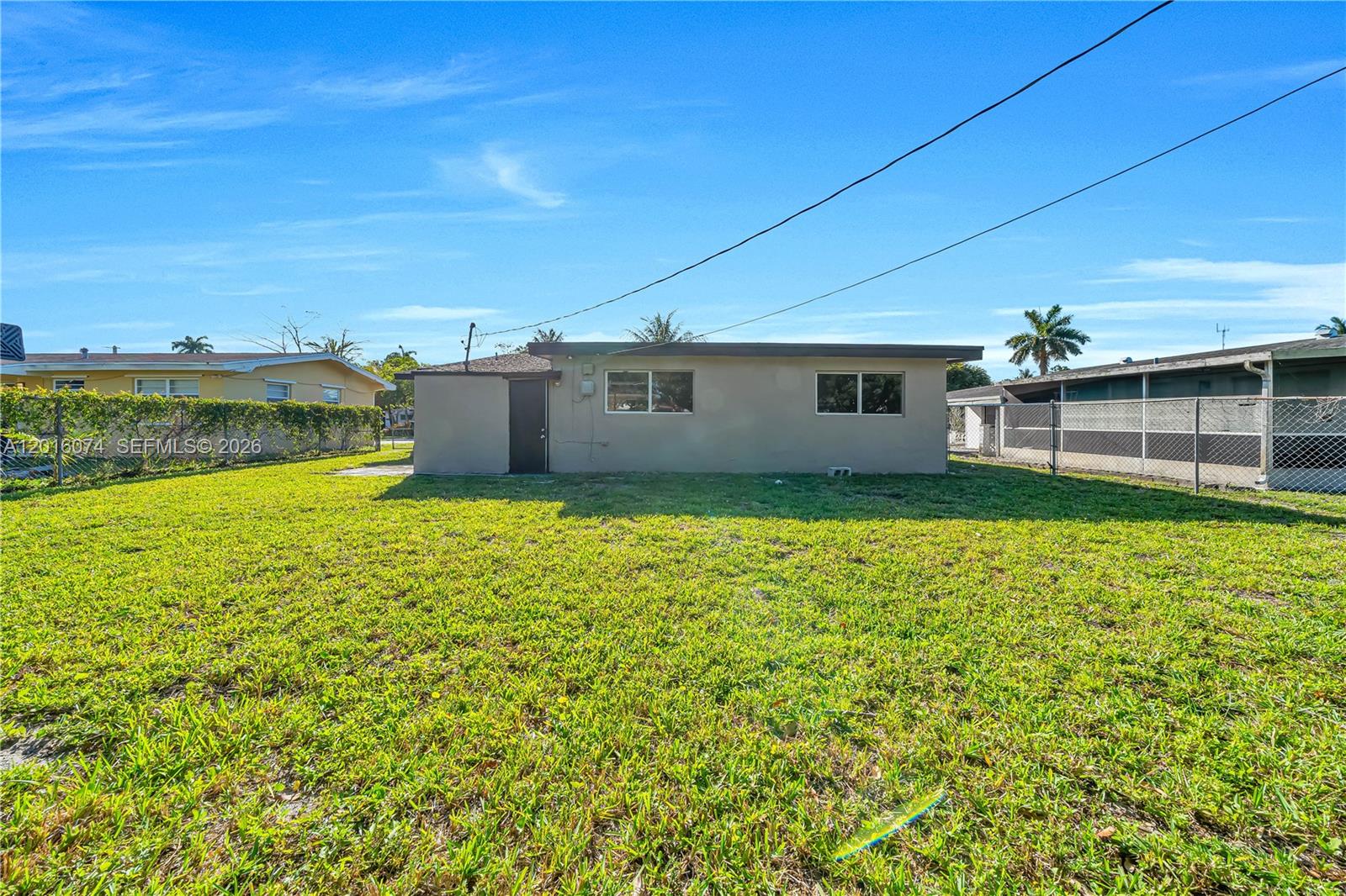 2512 Alcazar Dr