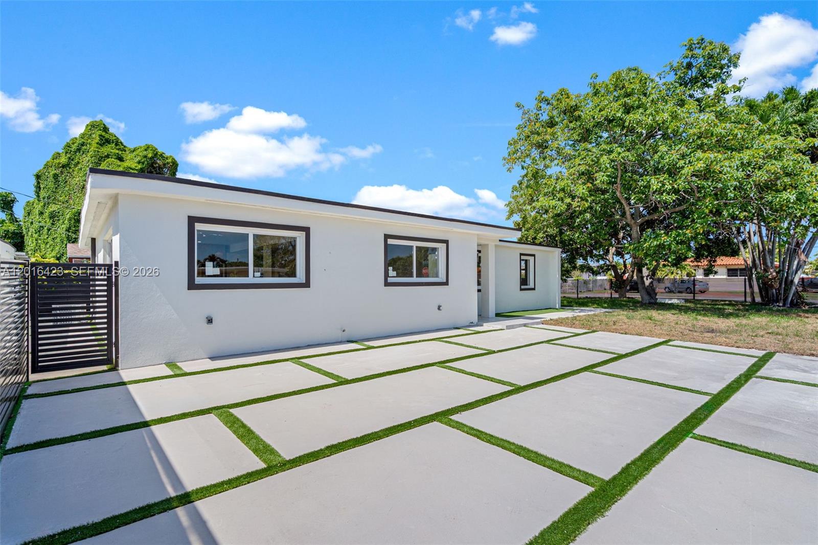 4170 SW 99th Ave