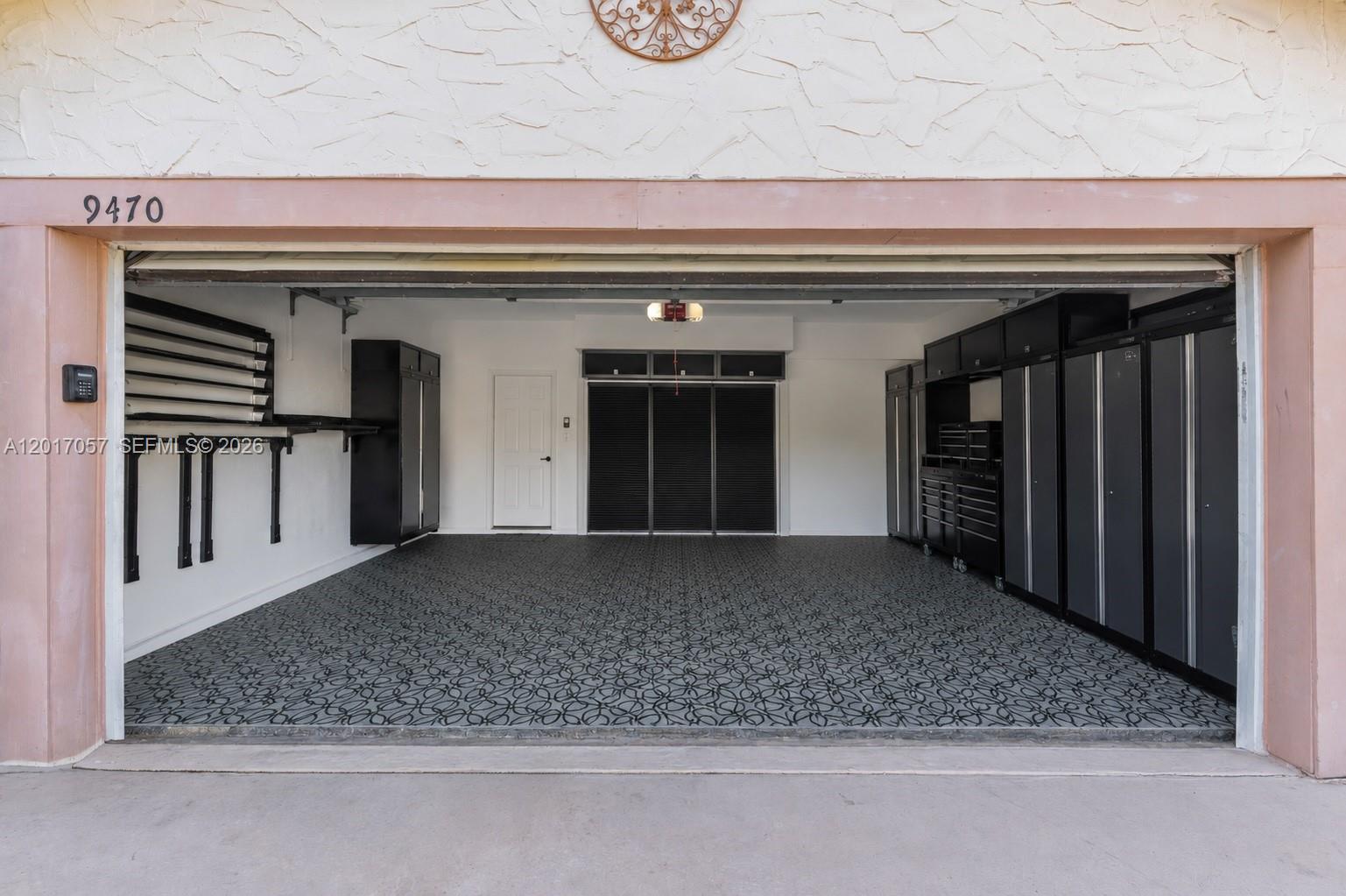 9470 NW 33rd Mnr