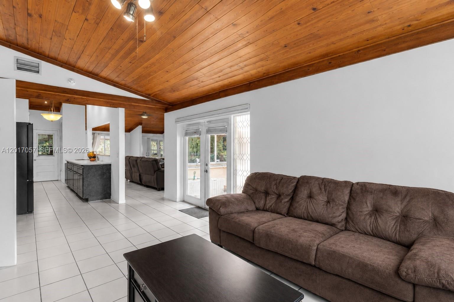9470 NW 33rd Mnr