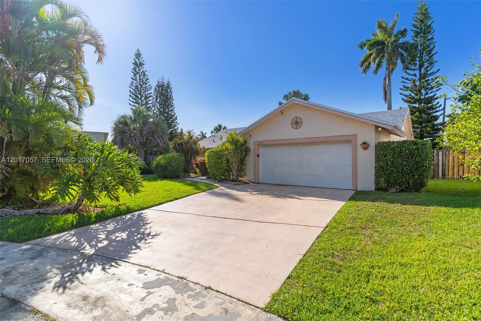 9470 NW 33rd Mnr