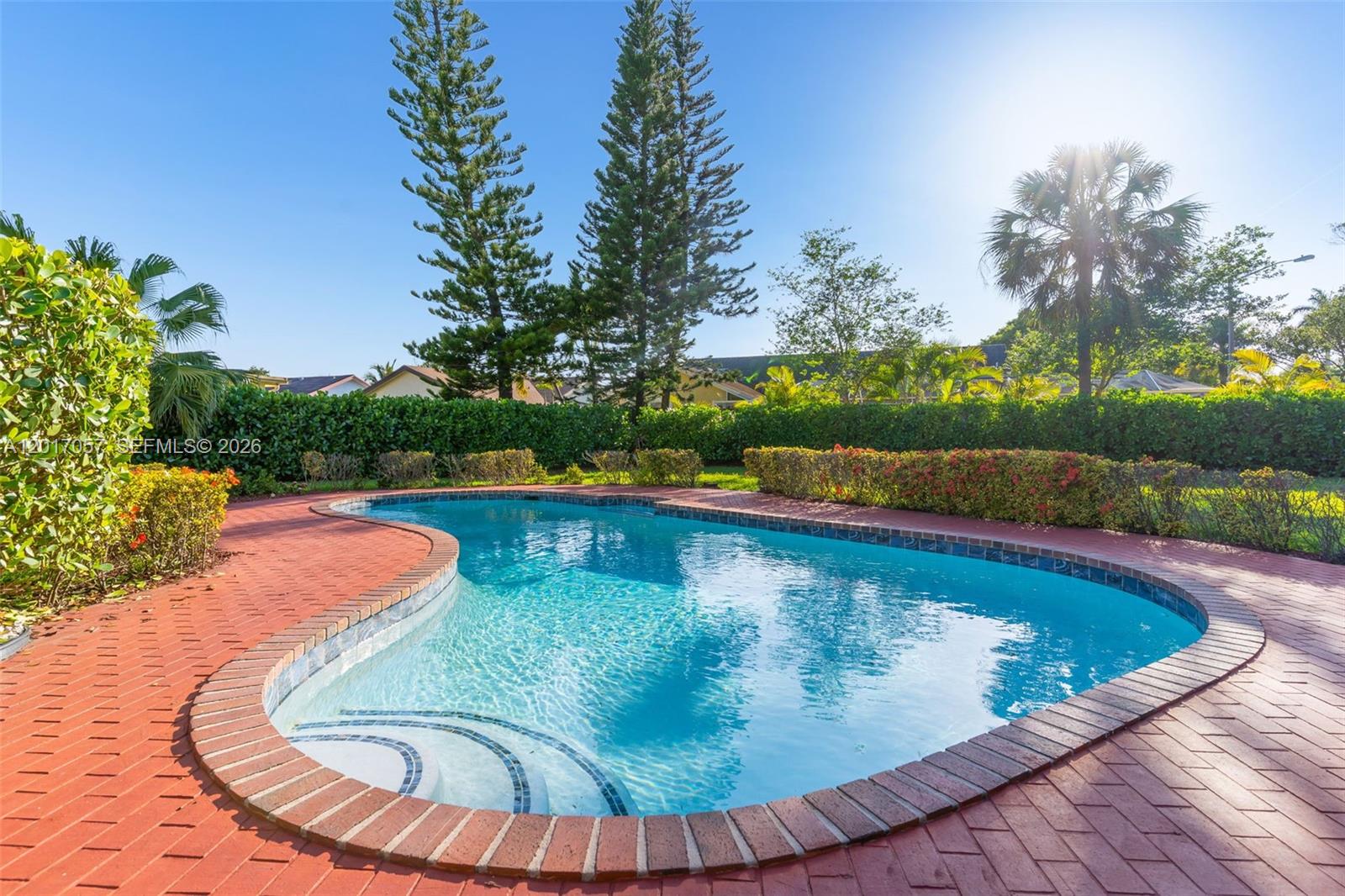 9470 NW 33rd Mnr