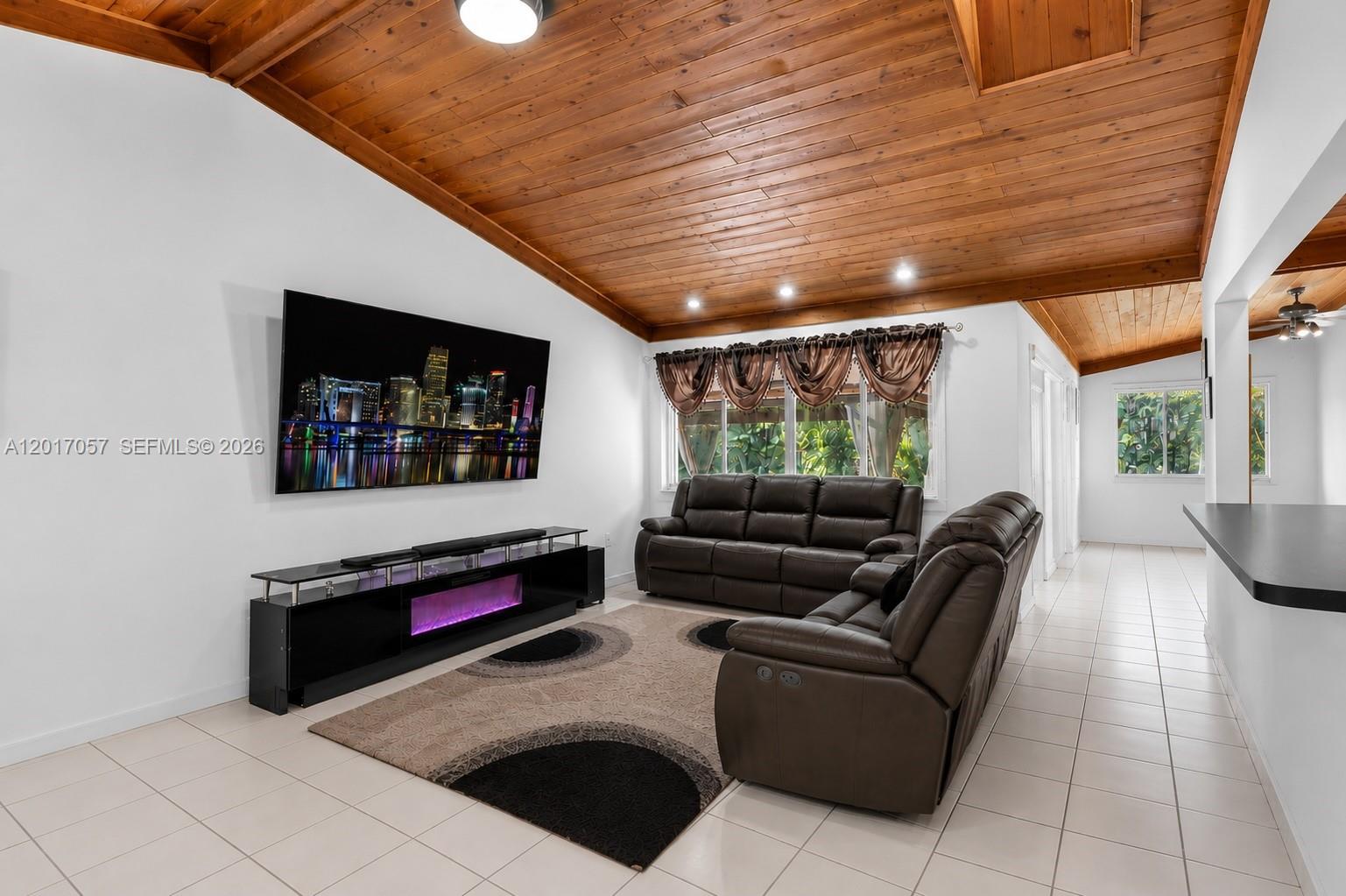9470 NW 33rd Mnr