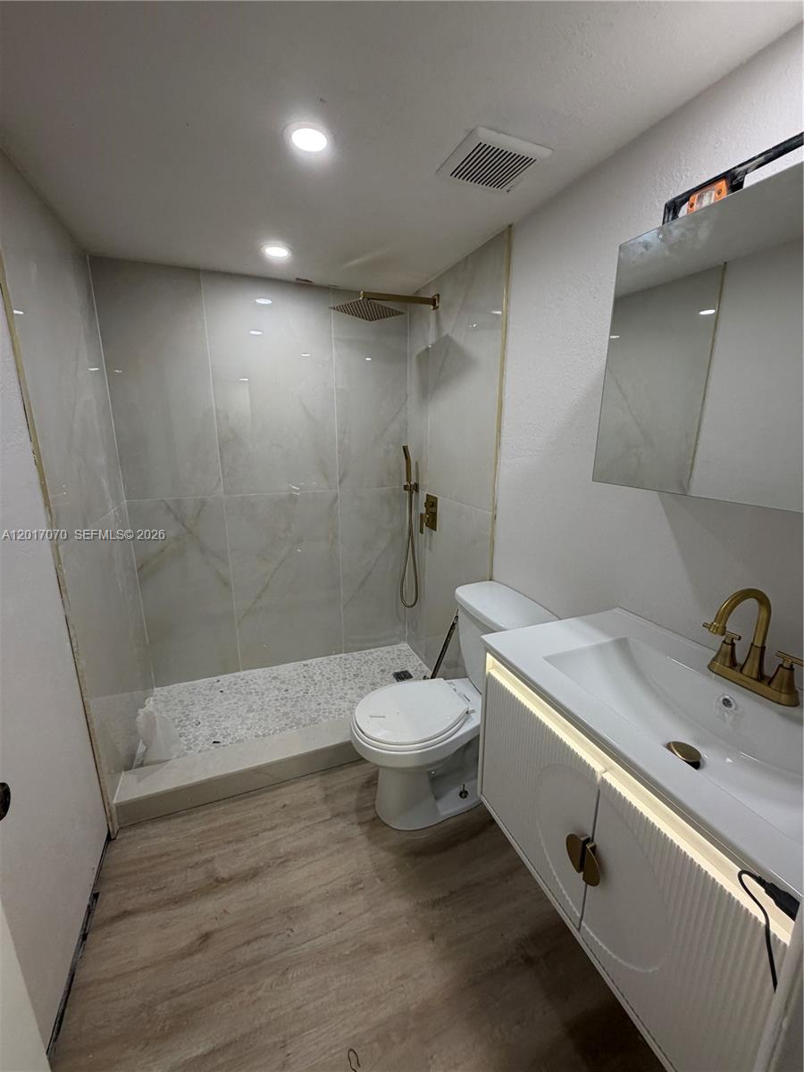 260 NW 107th Ave # 211