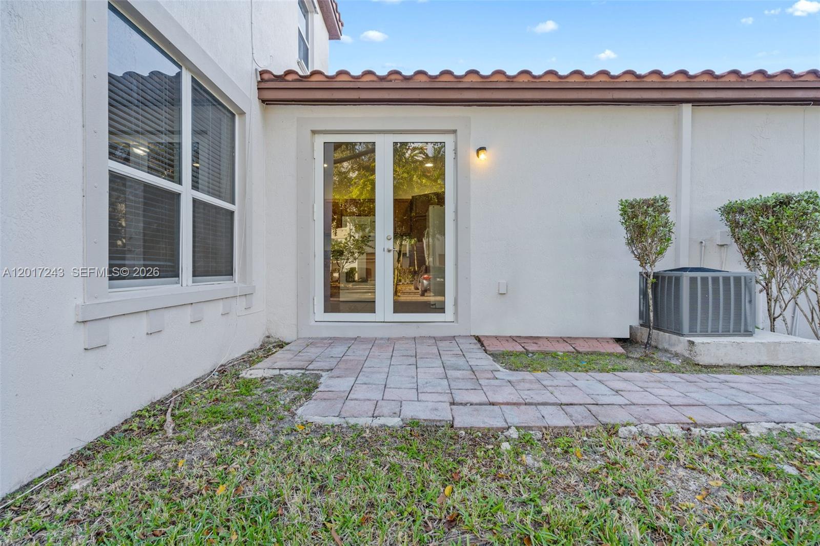 9243 SW 170th Ave