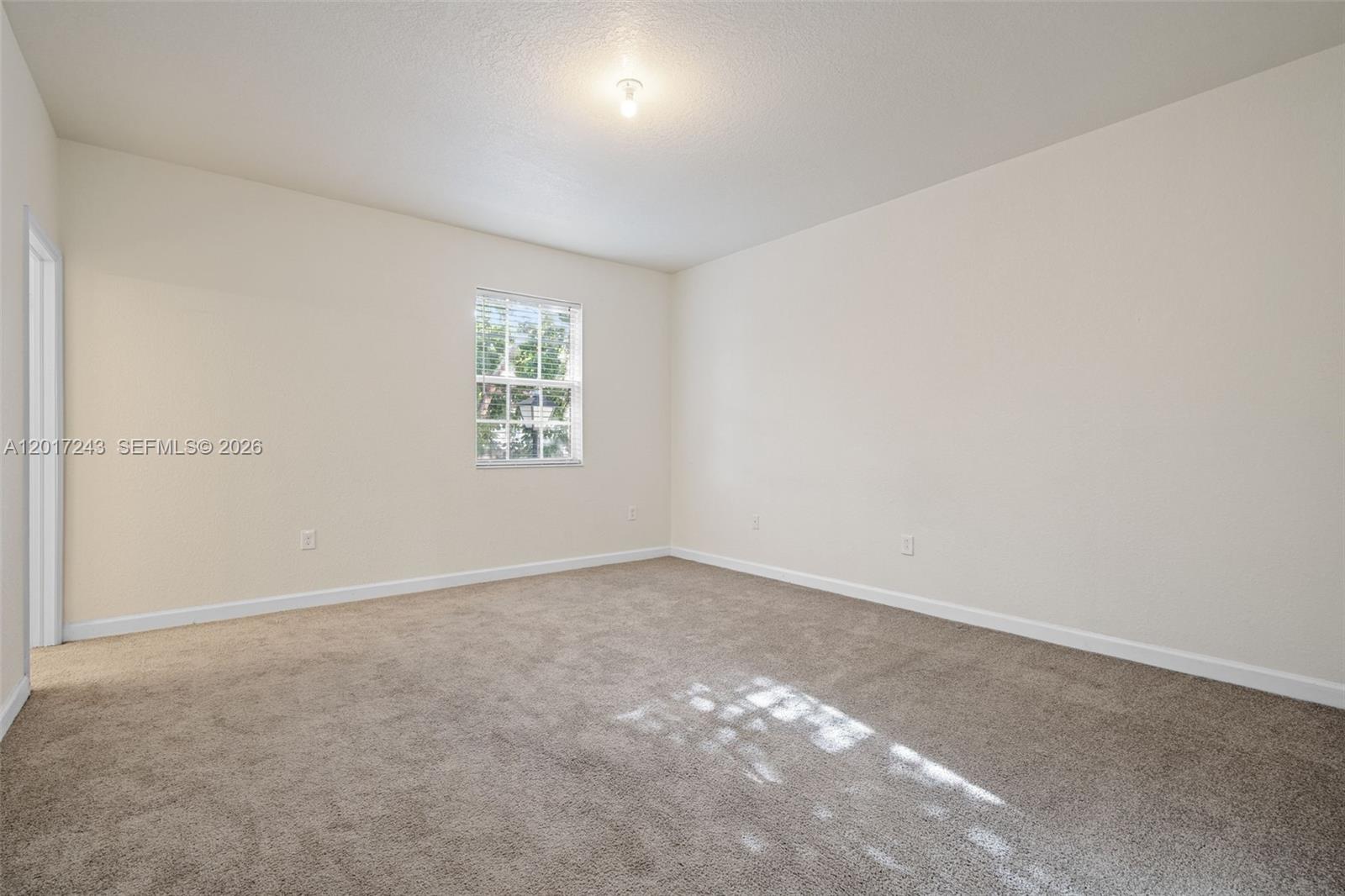 9243 SW 170th Ave