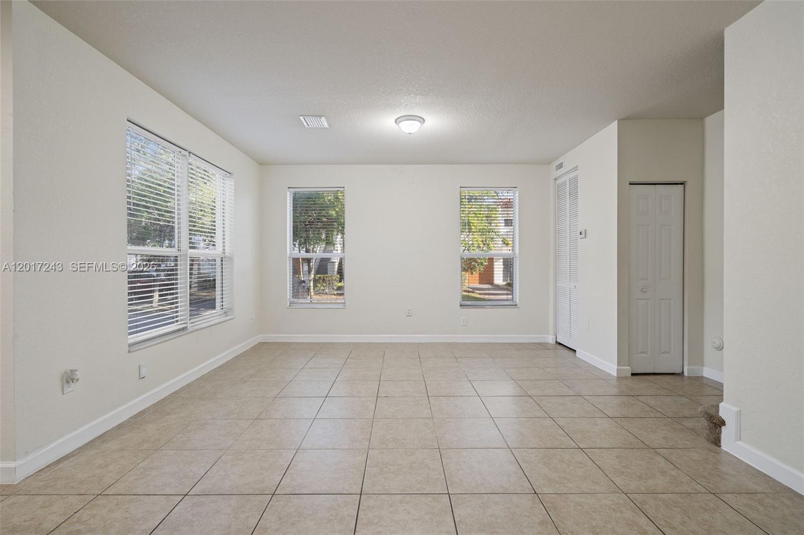 9243 SW 170th Ave
