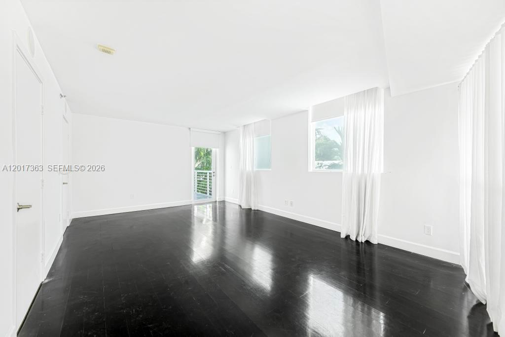 1428 West Ave # 206