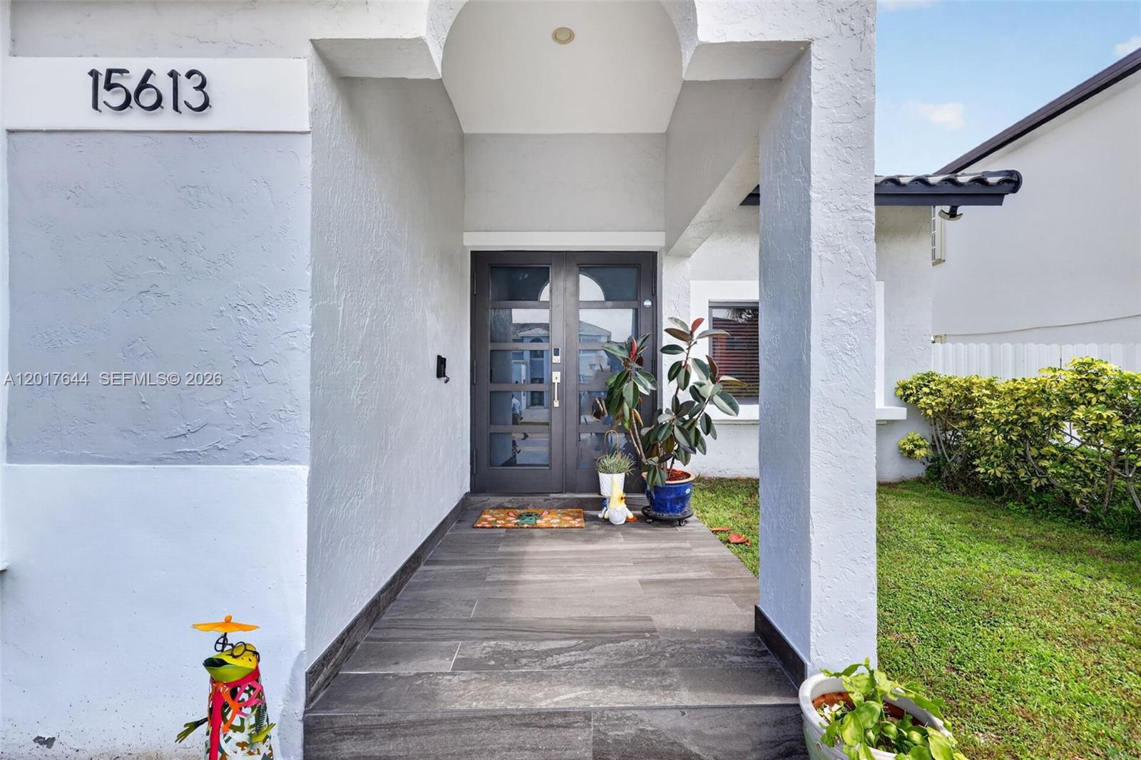 15613 SW 63rd Ter