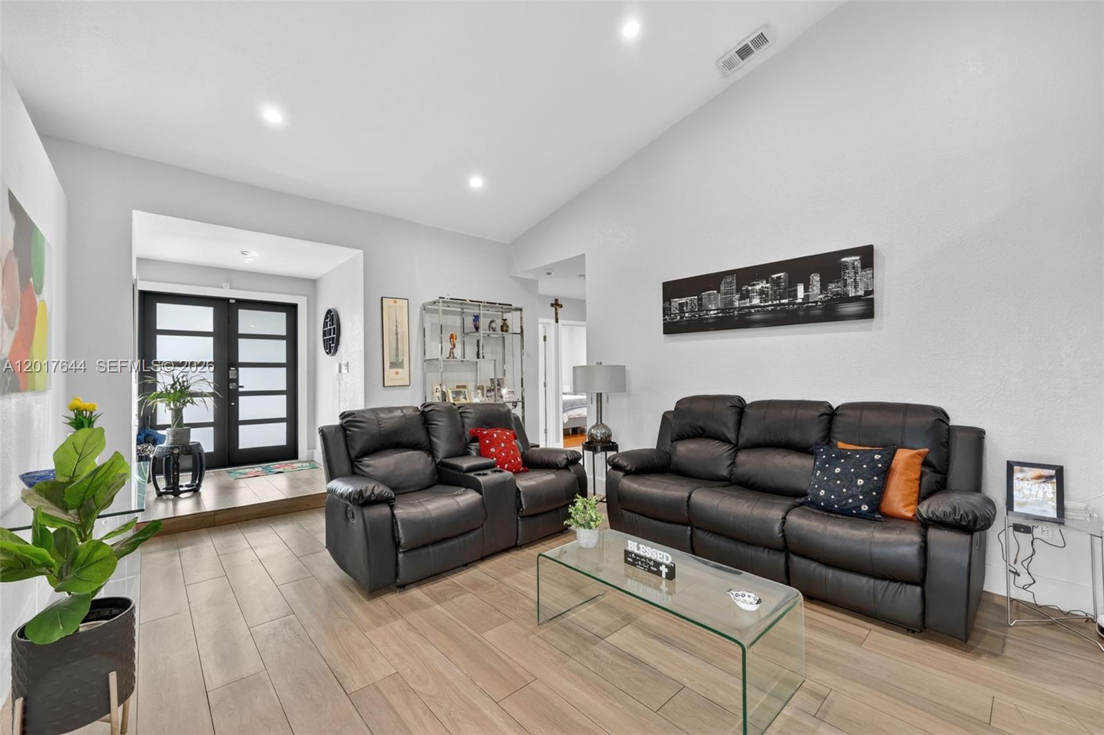 15613 SW 63rd Ter