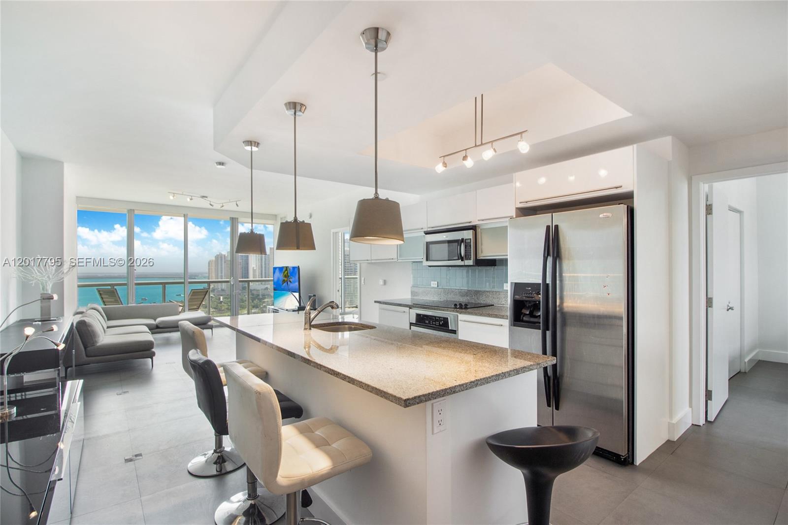 888 Biscayne Blvd # 2705