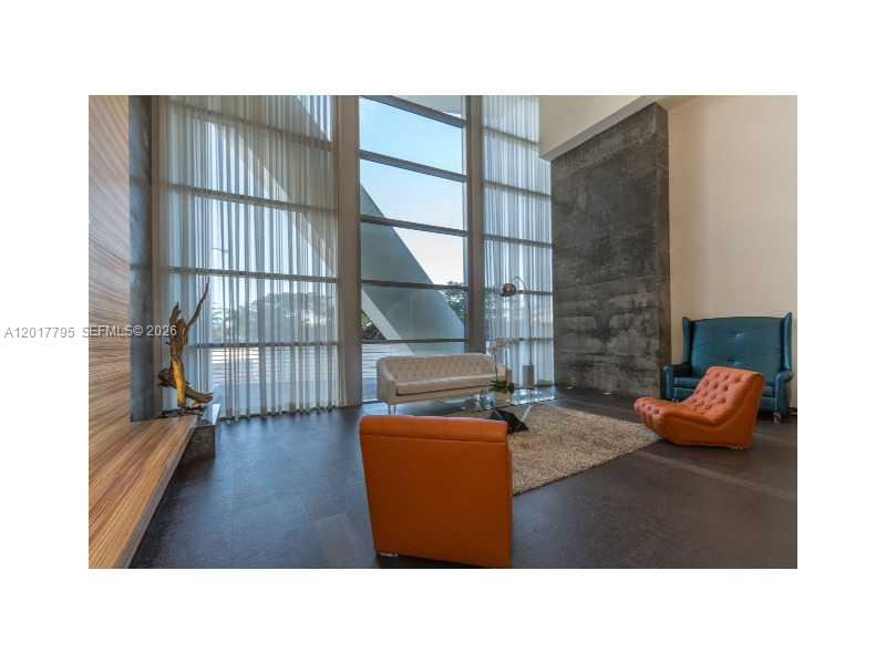 888 Biscayne Blvd # 2705