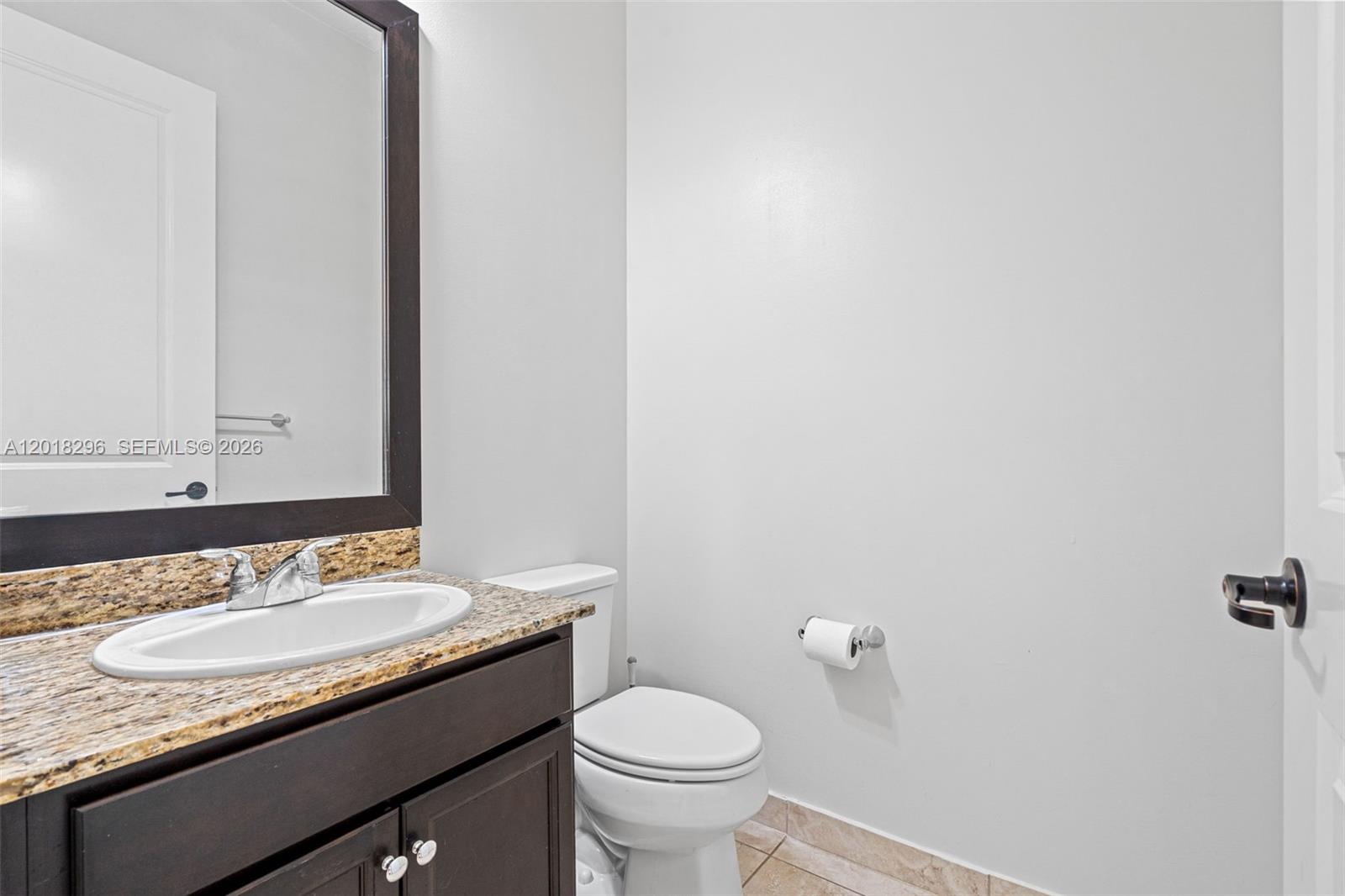 3323 W 96th Pl