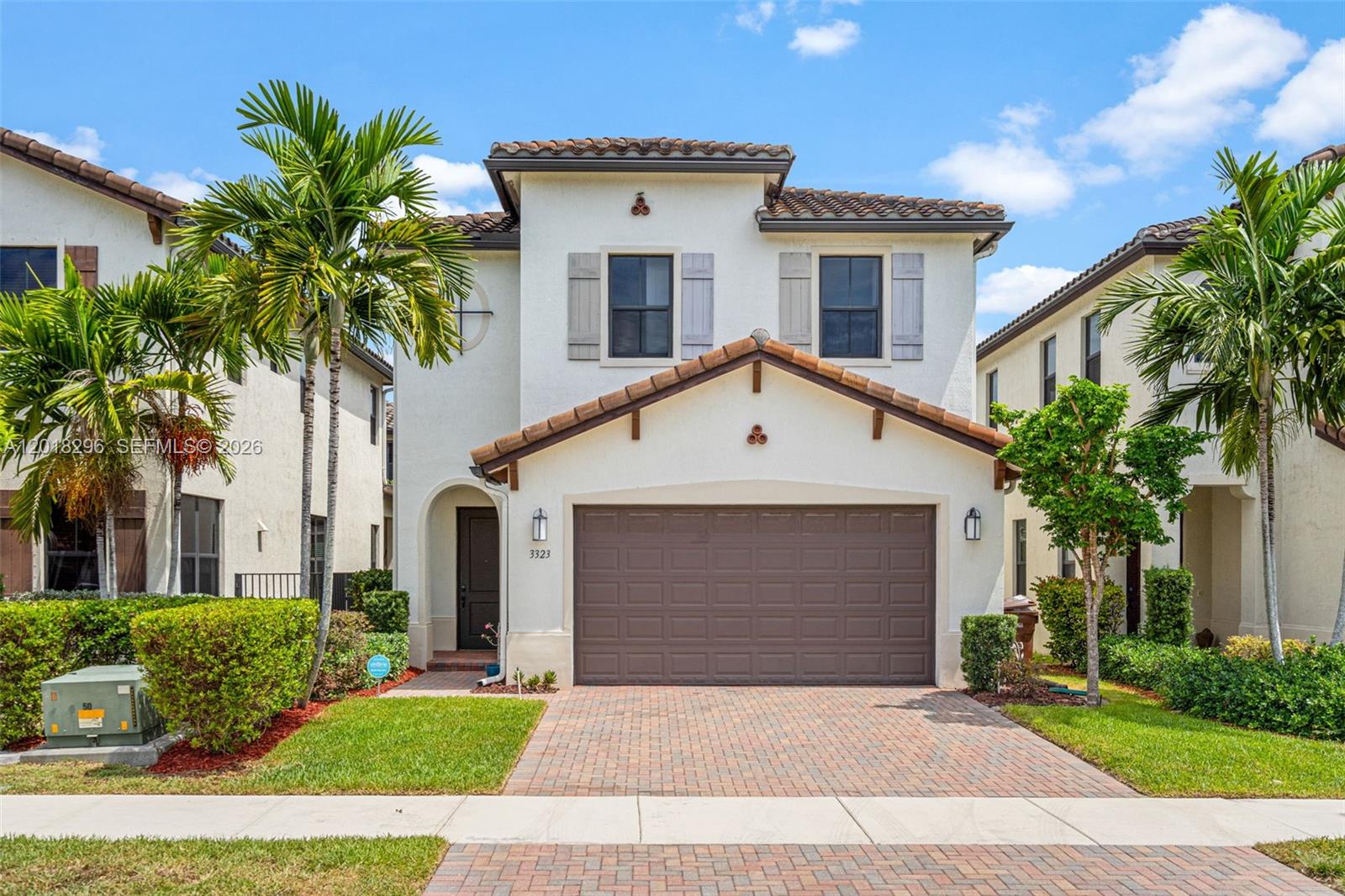3323 W 96th Pl